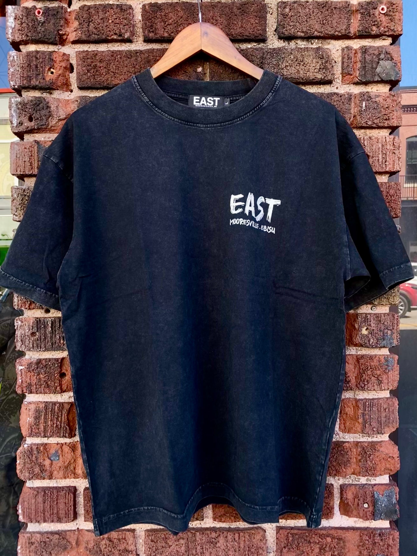 MOORESVILLE - EBISU T-SHIRT